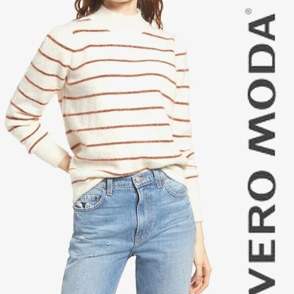 Vero Moda Sweaters - Vero Moda Cornelia Alpaca Wool Blend Puff Shoulder Sweater LIKE NEW size M